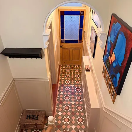 Charming Victorian House With Garden Μπρίστολ